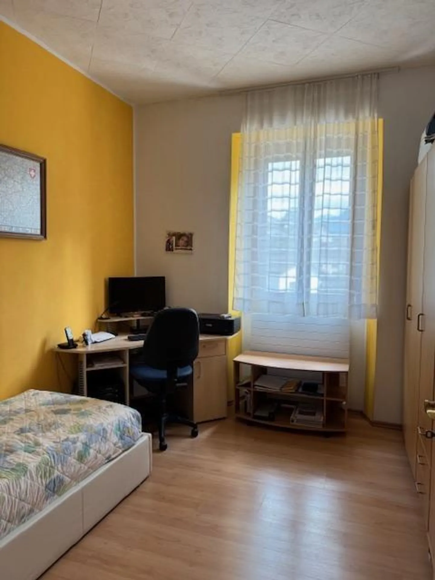 BIASCA - Einfamilienhaus mit großem Garten und 2 Garagen - Foto 6 von 17
