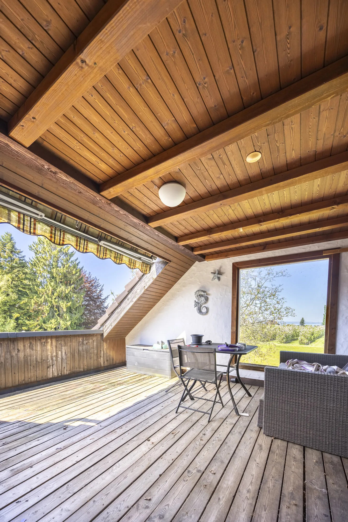 Spacious multi-family house with versatile usage potential - Photo 12 of 13