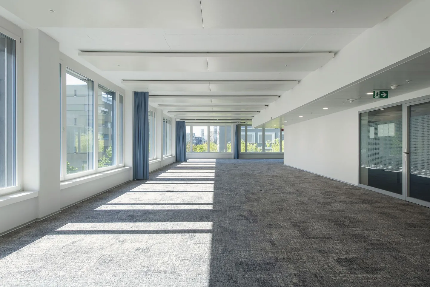 Attractive Plug & Play Office Spaces in Glattpark - Ready for Immediate Occupancy - Photo 3 of 8