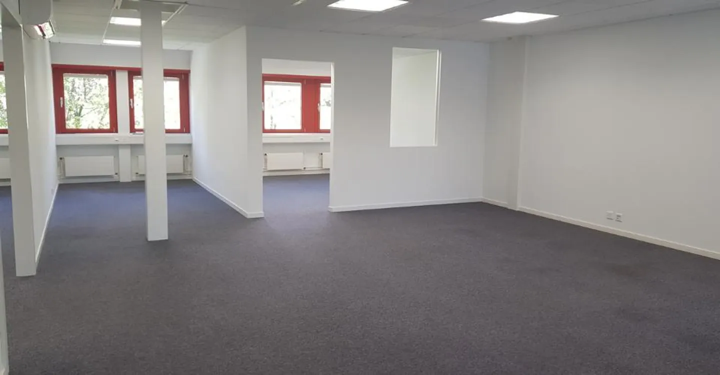 Office 138m² + storage 8m² in excellent condition - Available immediately - Photo 6 of 6