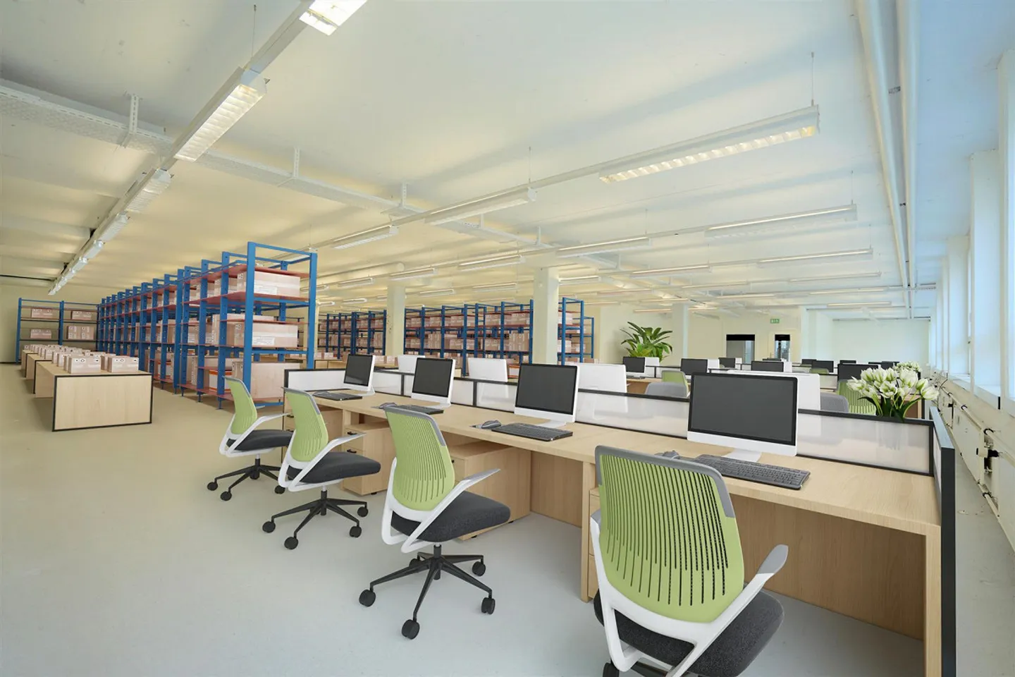 Espace commercial, logistique, bureau ou entrepôt abordable à louer - Photo 5 sur 18