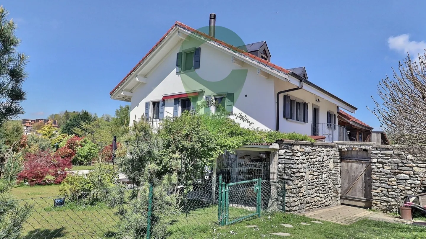 Wunderschön renoviertes Landhaus - Foto 1 von 12