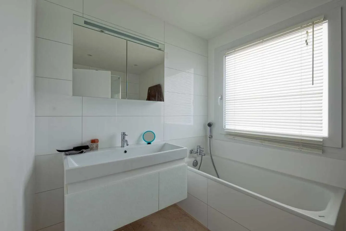 Elegante Attika-Wohnung mit Terrassen - Foto 9 von 13