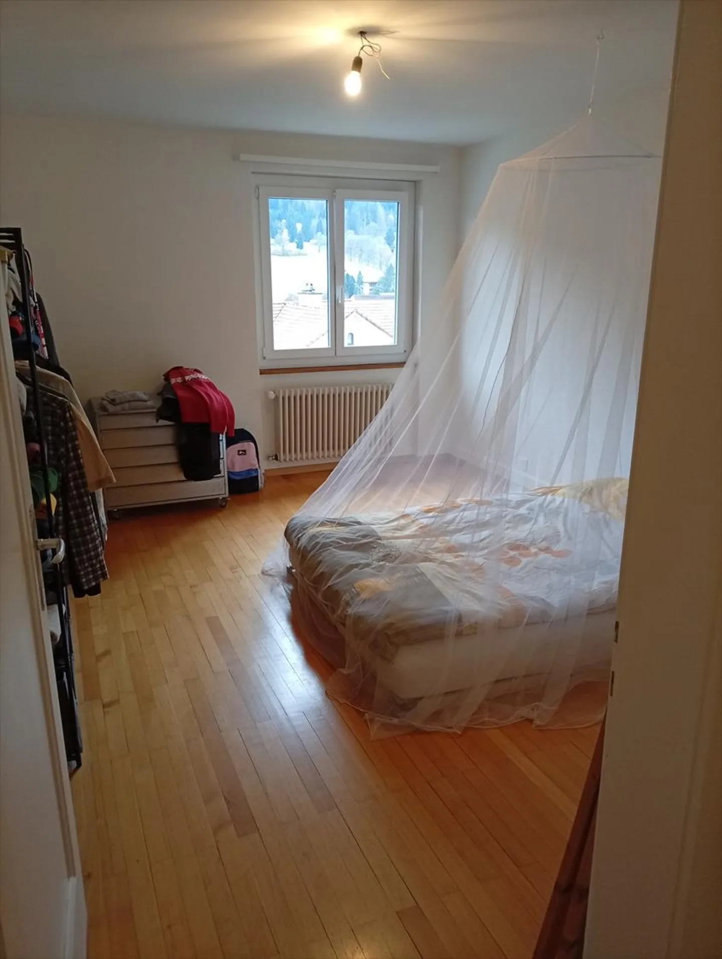 À louer : appartement 3.5 pièces avec balcon - Crêt-Besson 11, Sonvilier - Photo 4 sur 9