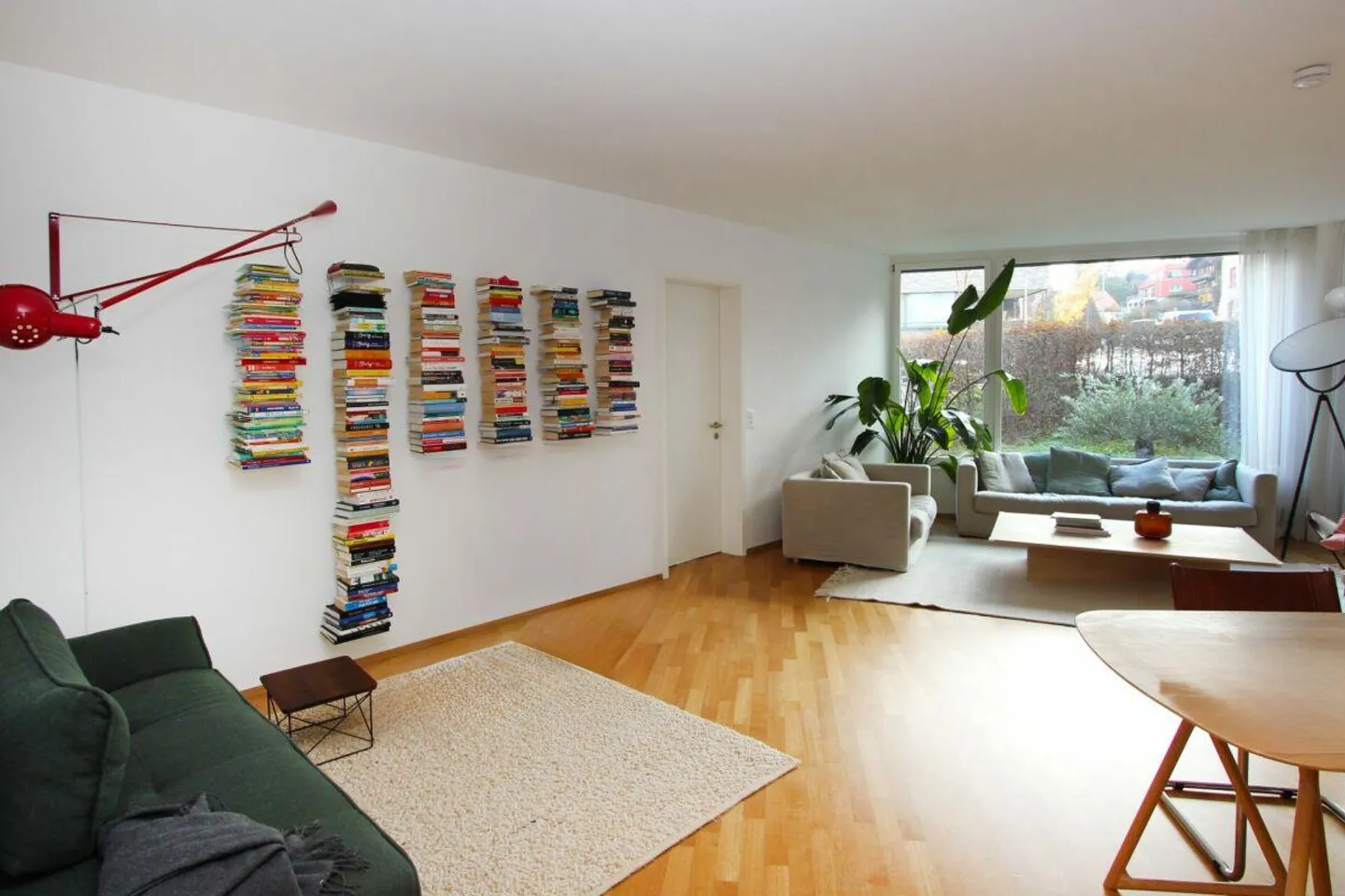 Moderne 3.5-Zimmerwohnung mit Garten und Autoeinstellplatz - Foto 9 von 12
