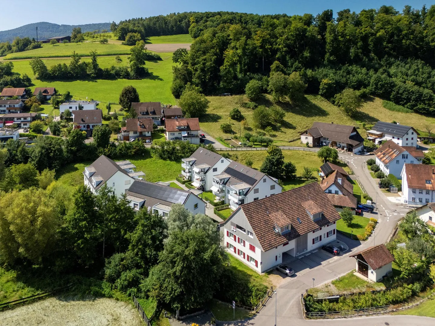 Appartement attrayant de 3,5 pièces avec grand balcon et appareils Miele - Photo 6 sur 7