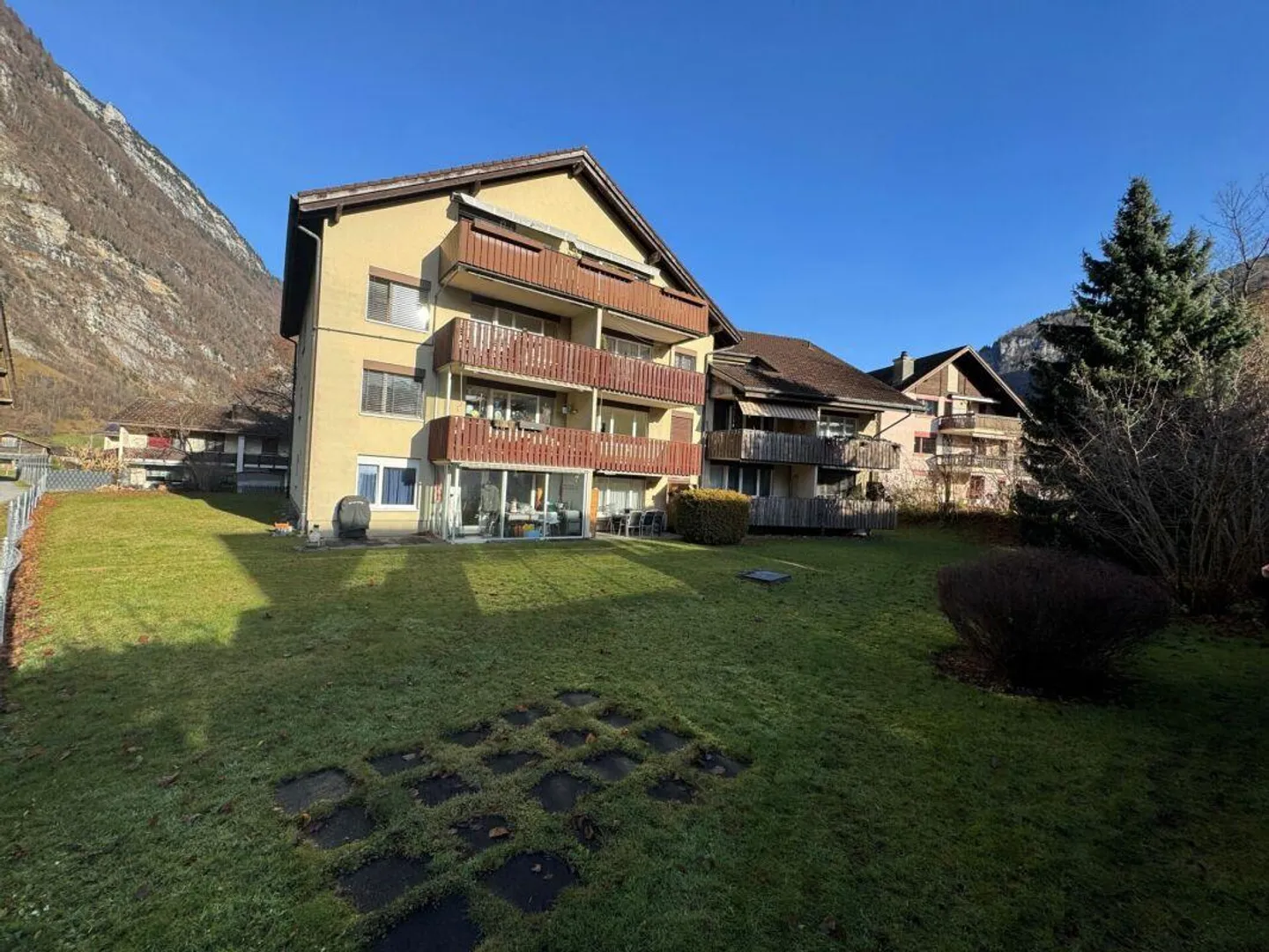 Appartement 3 1/2 pièces (également idéal comme appartement de vacances) - Photo 1 sur 14