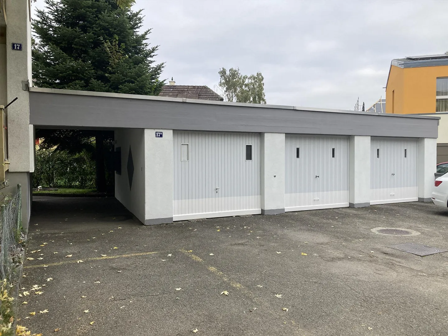 Garage à louer - Photo 2 sur 3