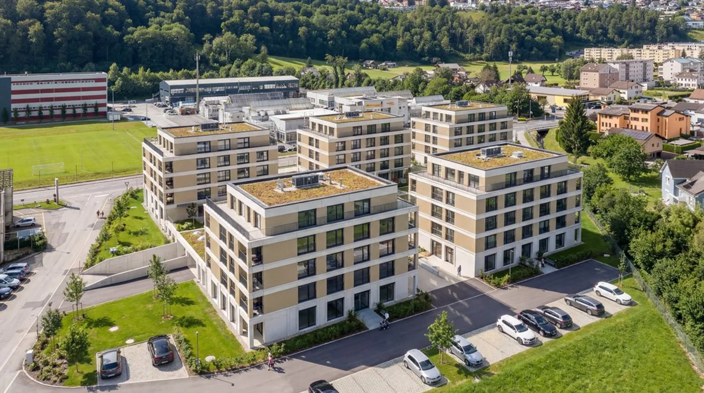 Apartment for rent - Photo 1 of 8