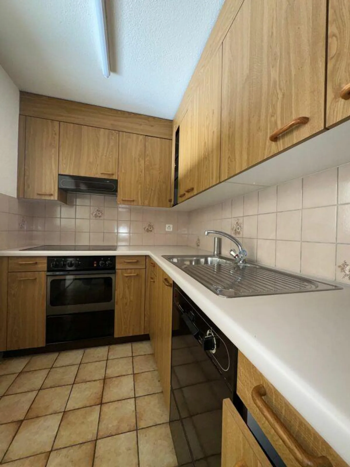 Appartement 3 1/2 pièces (également idéal comme appartement de vacances) - Photo 6 sur 14