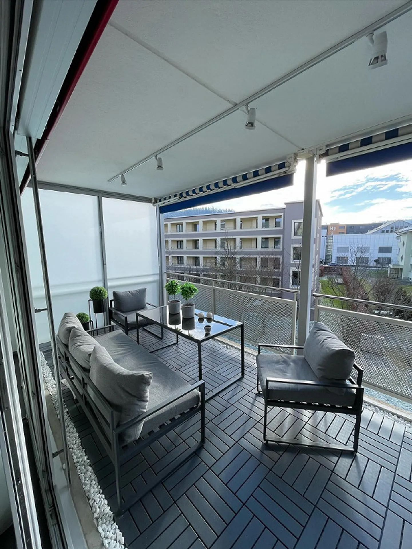 Moderne 4.5-Zimmer-Wohnung mit Balkon und Garage in Hunzenschwil - Foto 8 von 15