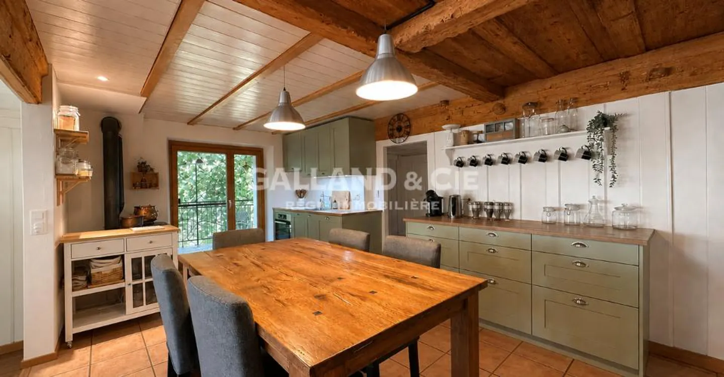 Authentic house with 2 apartments - 3 min from Oron-la-Ville - Photo 4 of 13