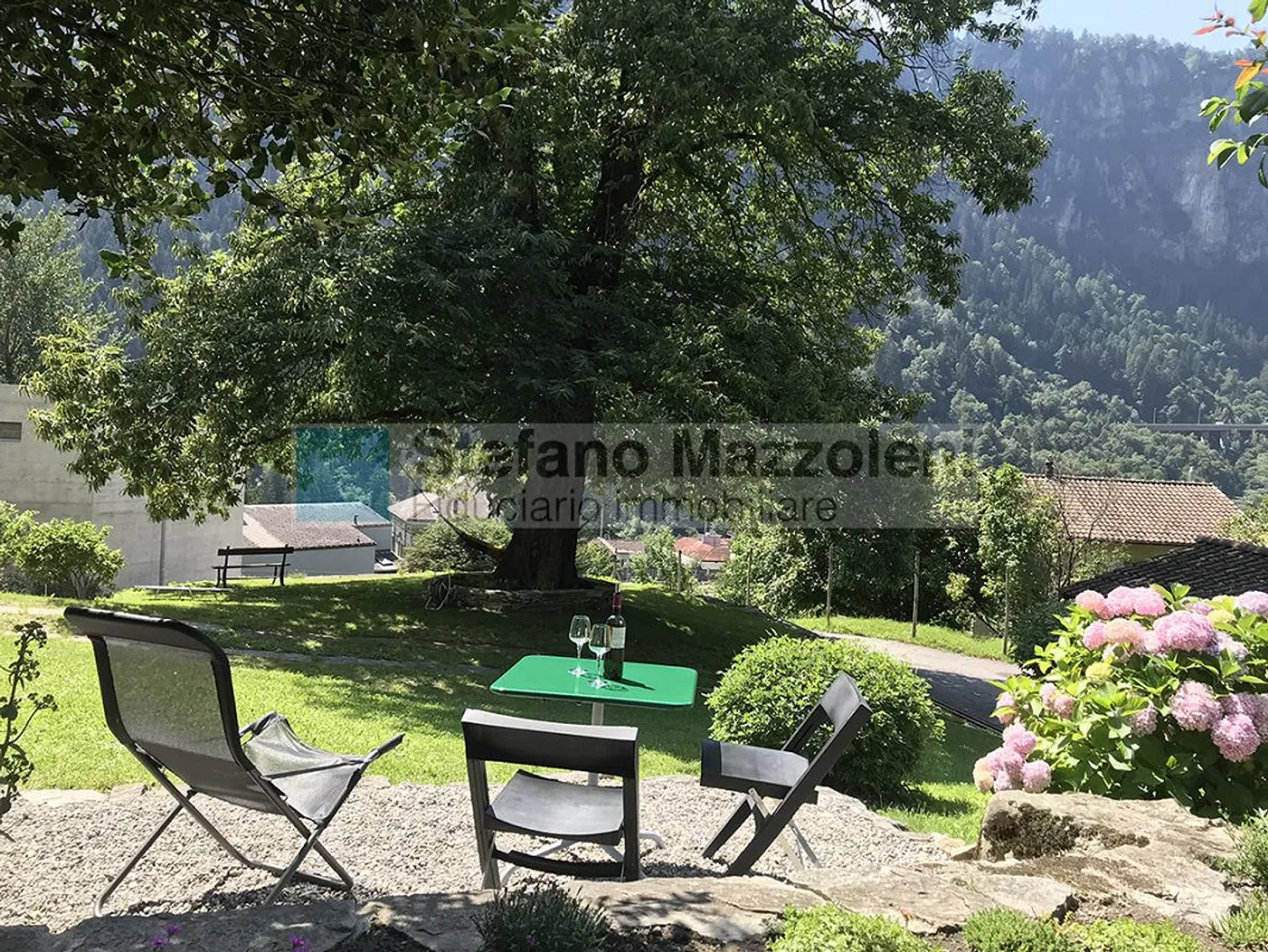 FAIDO - House with 3 apartments - great location - Photo 3 of 20