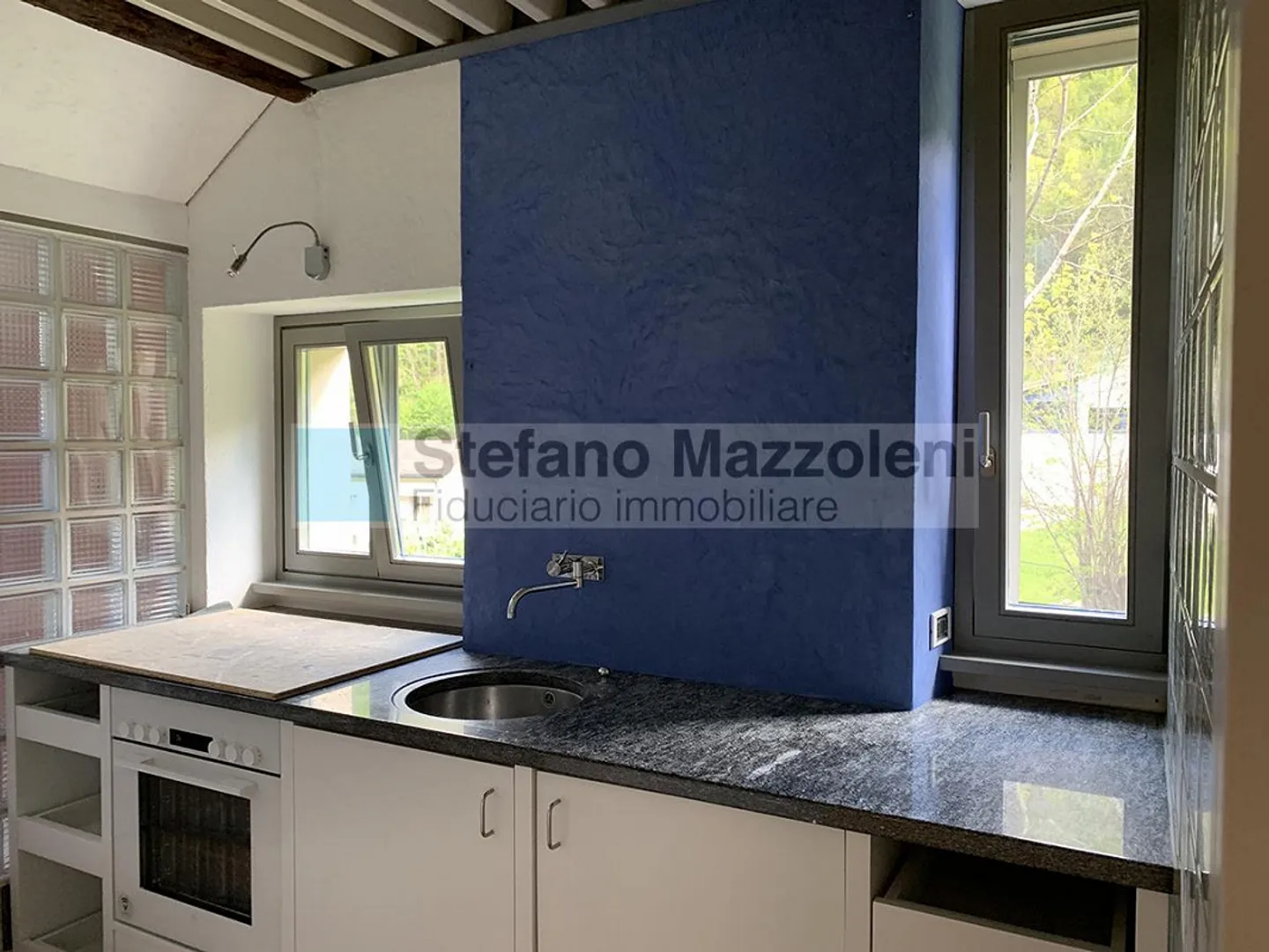 FAIDO - House with 3 apartments - great location - Photo 13 of 20