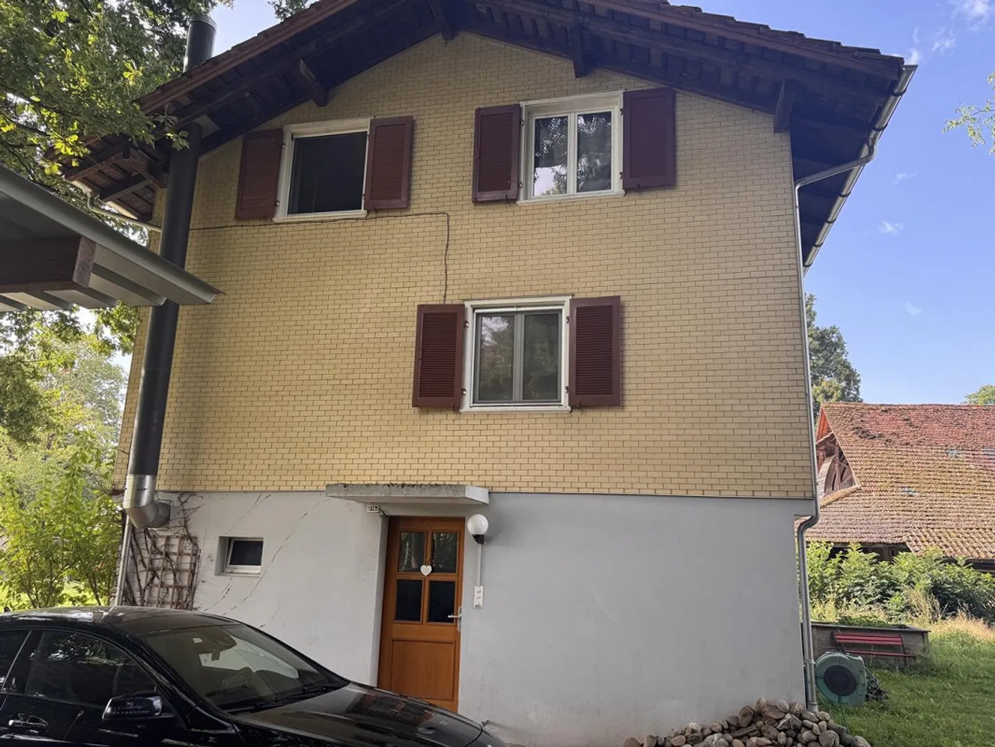 Charmantes Einfamilienhaus am Waldrand - Foto 2 von 14