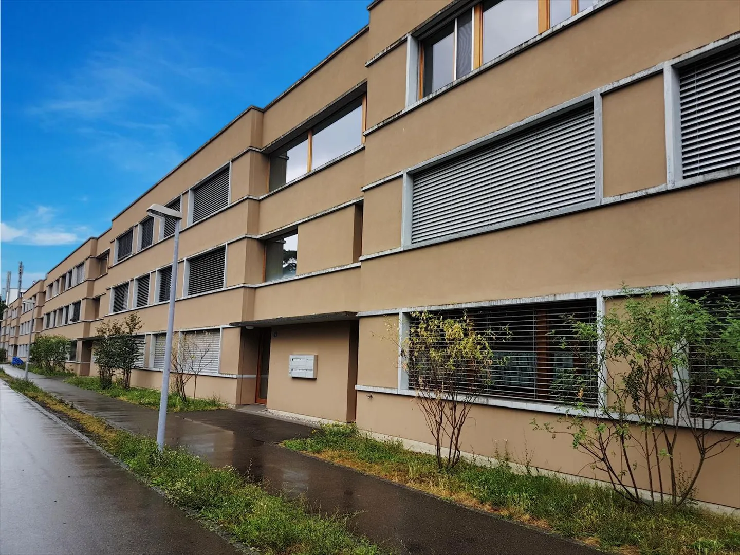 Appartement 4.5 pièces - Foto 1 von 8