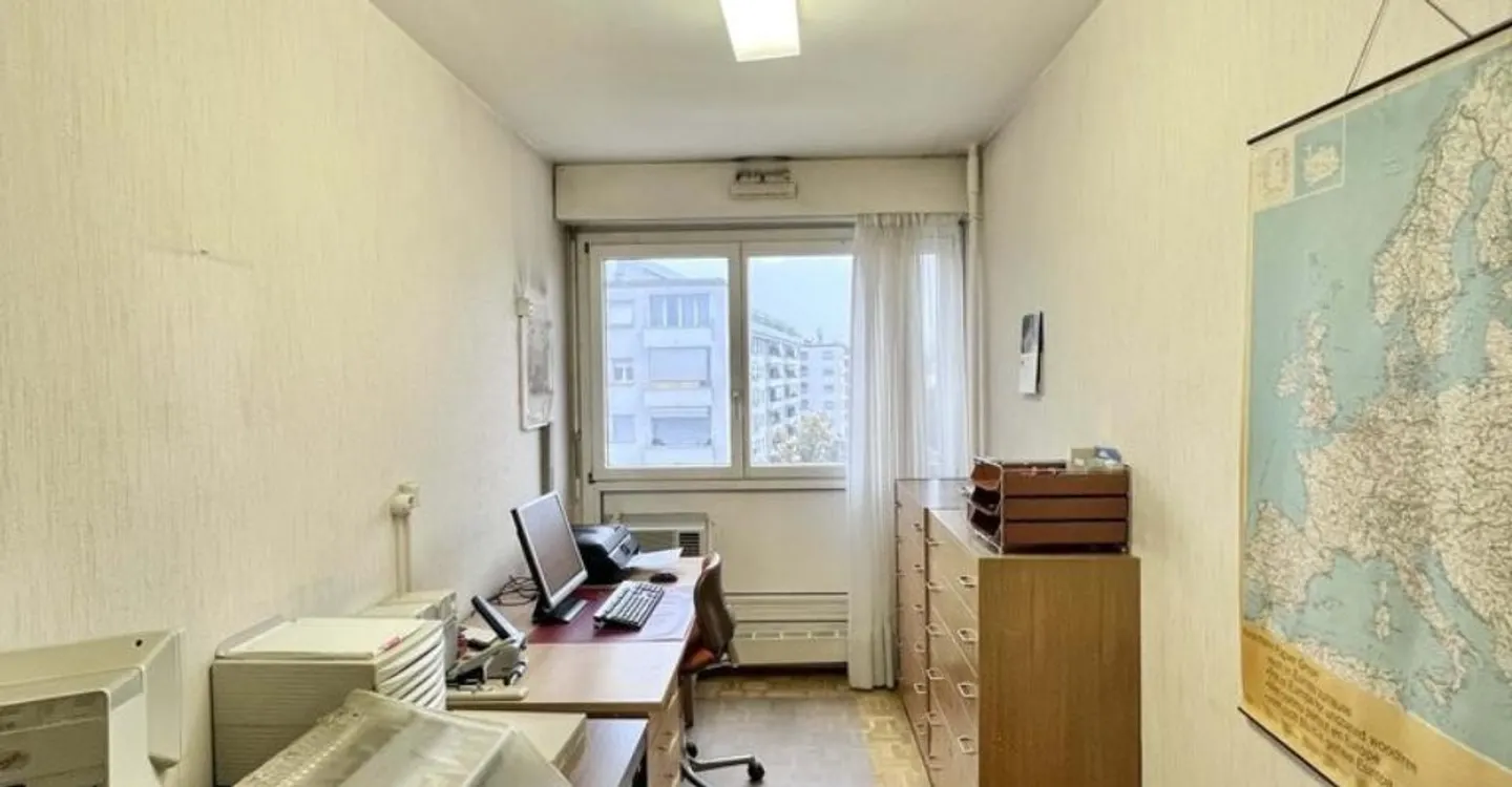 Office for rent in Charmilles - Photo 2 of 7