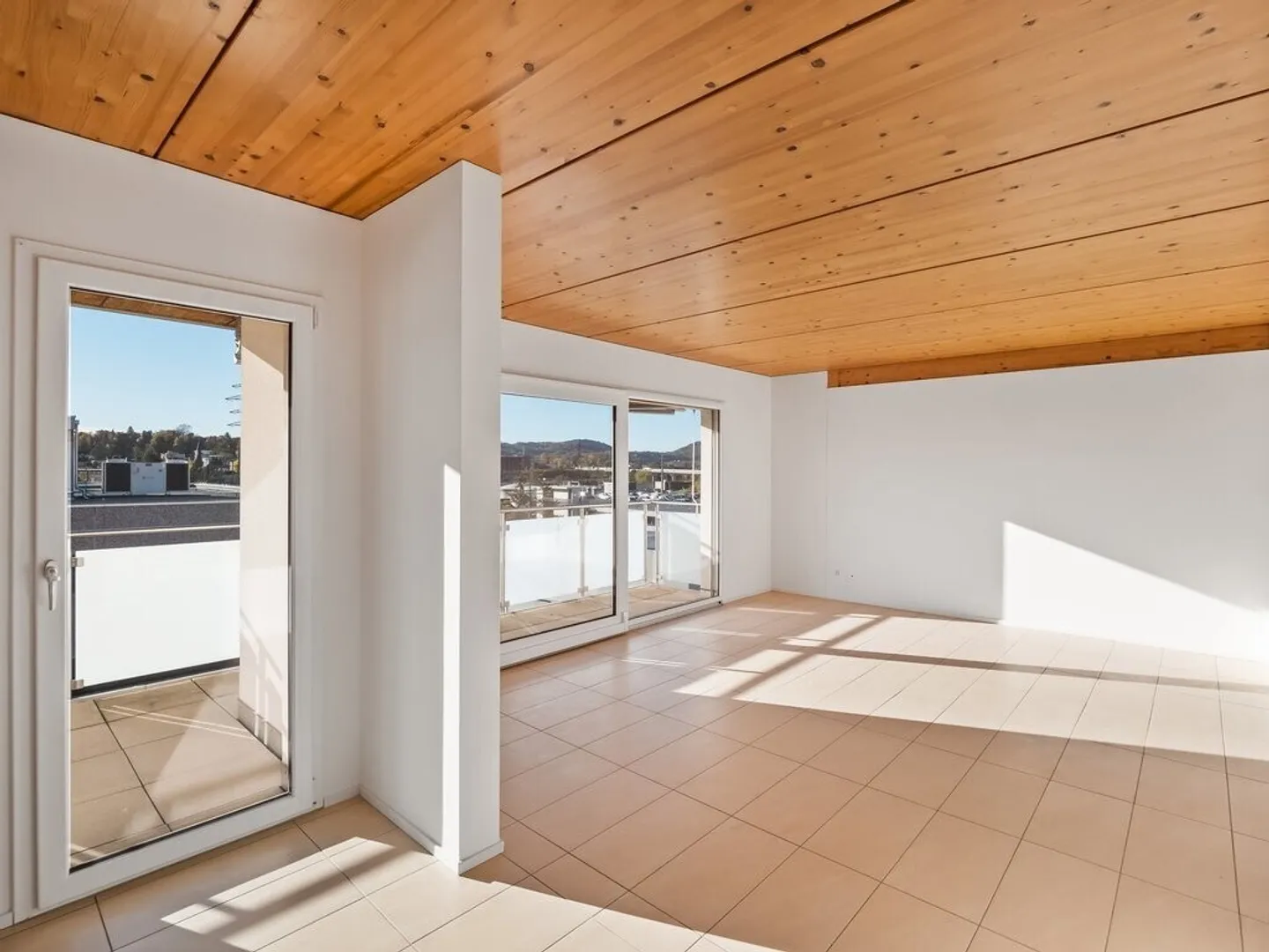 Fantastisches 3.5-Zimmer-Wohnung in der Nähe aller Dienstleistungen in Mendrisio - Foto 4 von 12