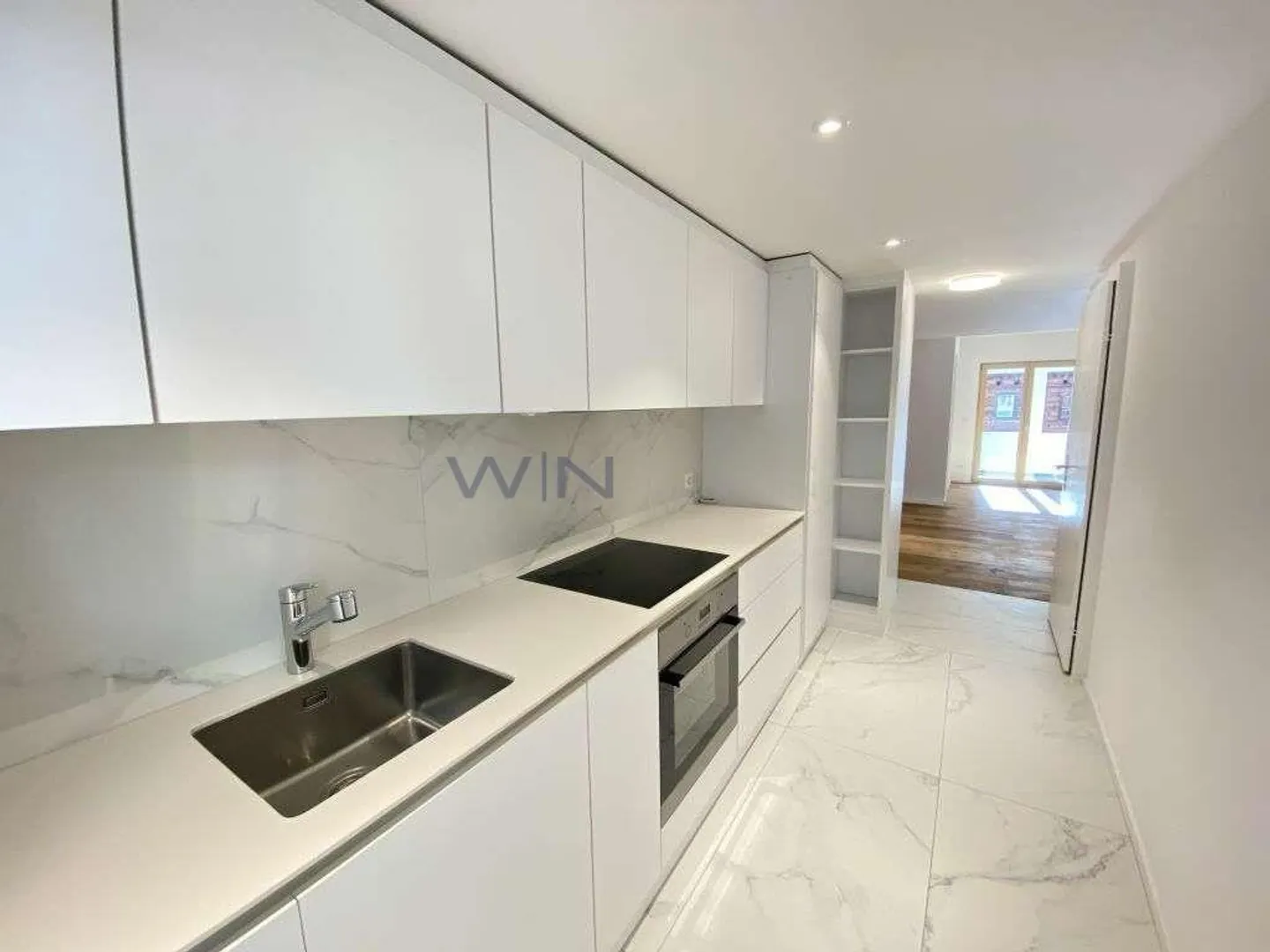 Newly Built Gem: 2.5 Room Alpine Chic - Photo 6 of 9