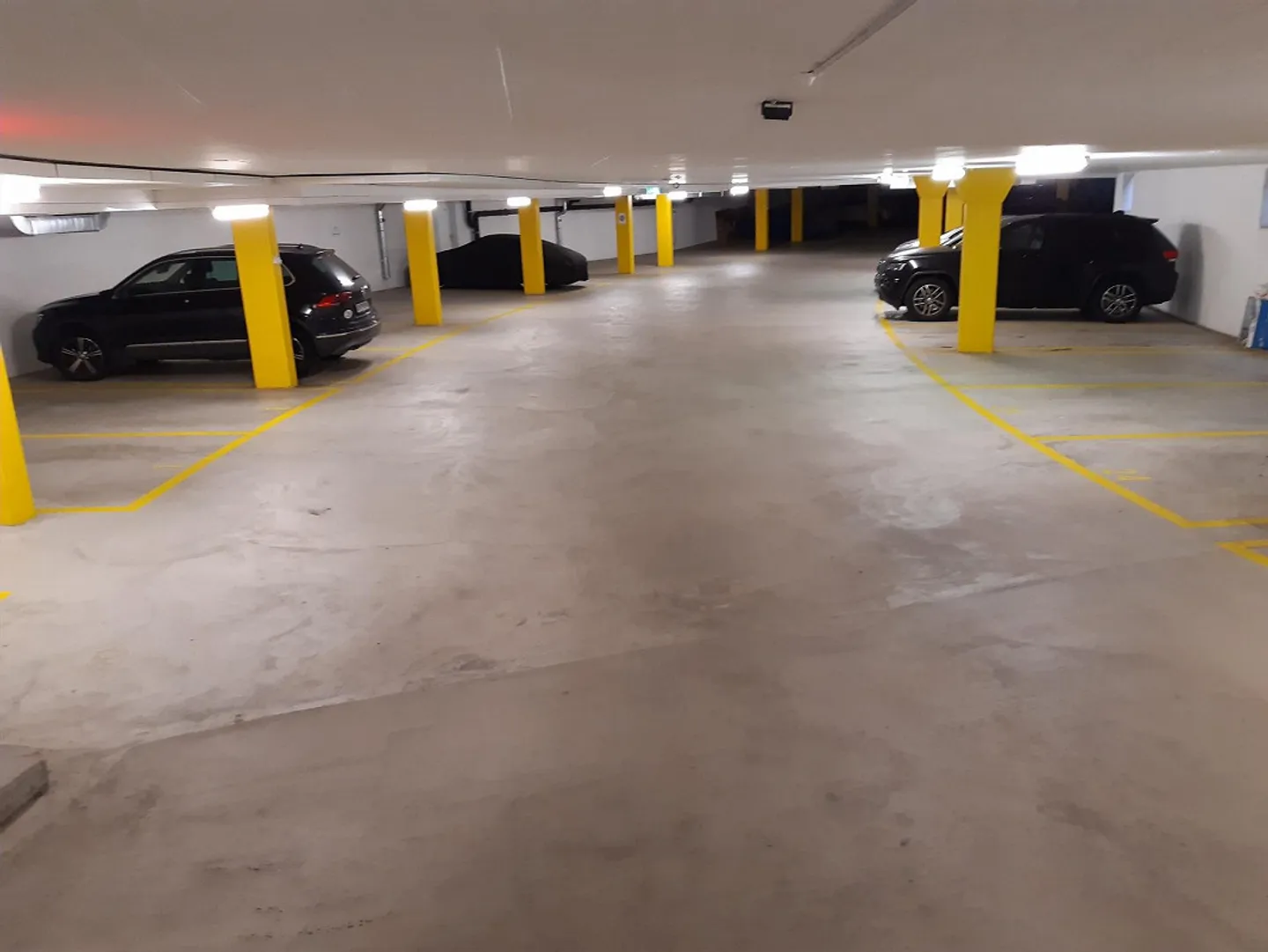 Einstellplatz in Zufikon per sofort verfügbar - Foto 4 von 4