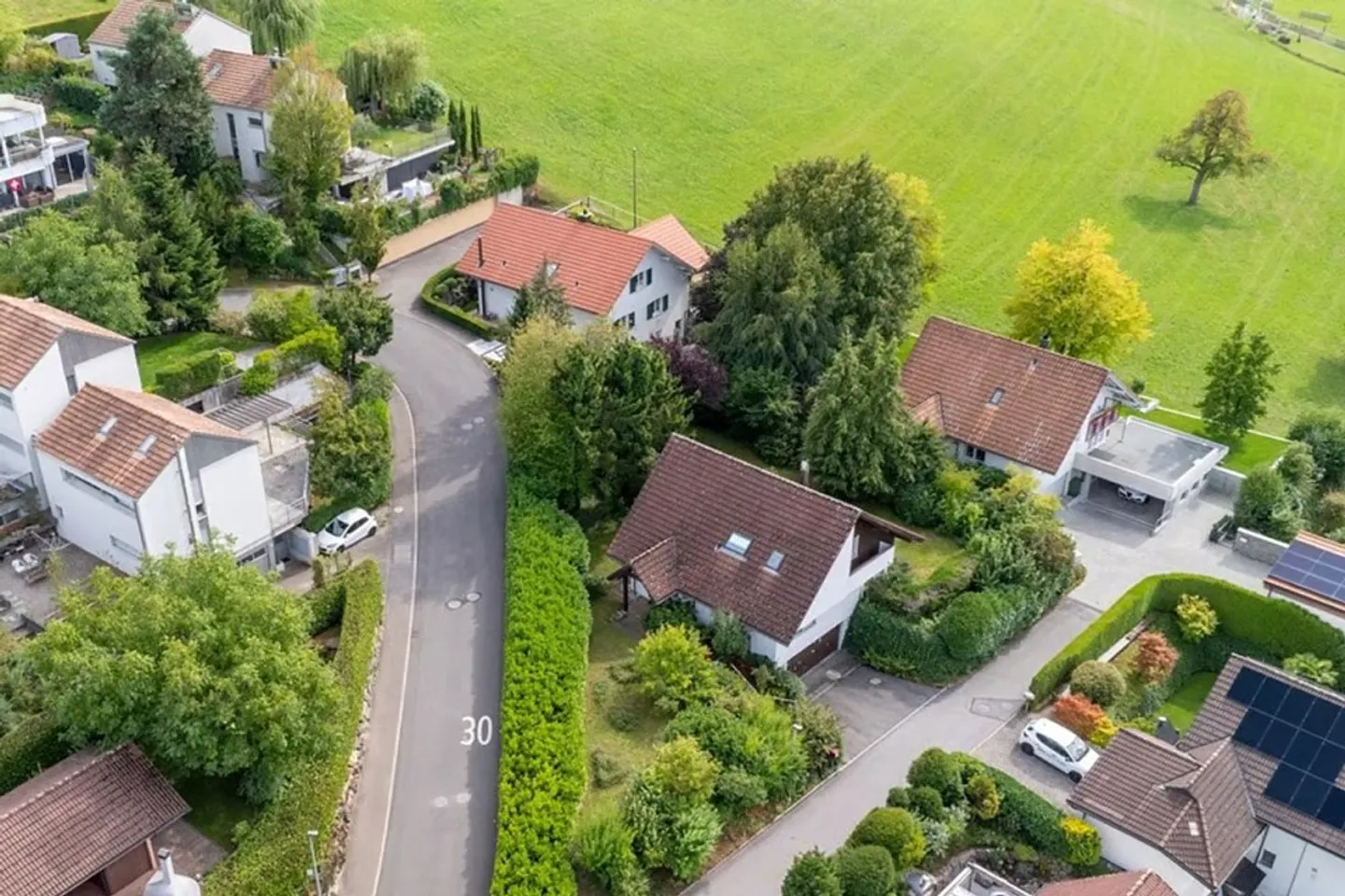 1008 m² Grundstück in Honau mit Entwicklungspotenzial  Machbarkeitsstudie vorhanden - Foto 1 von 6