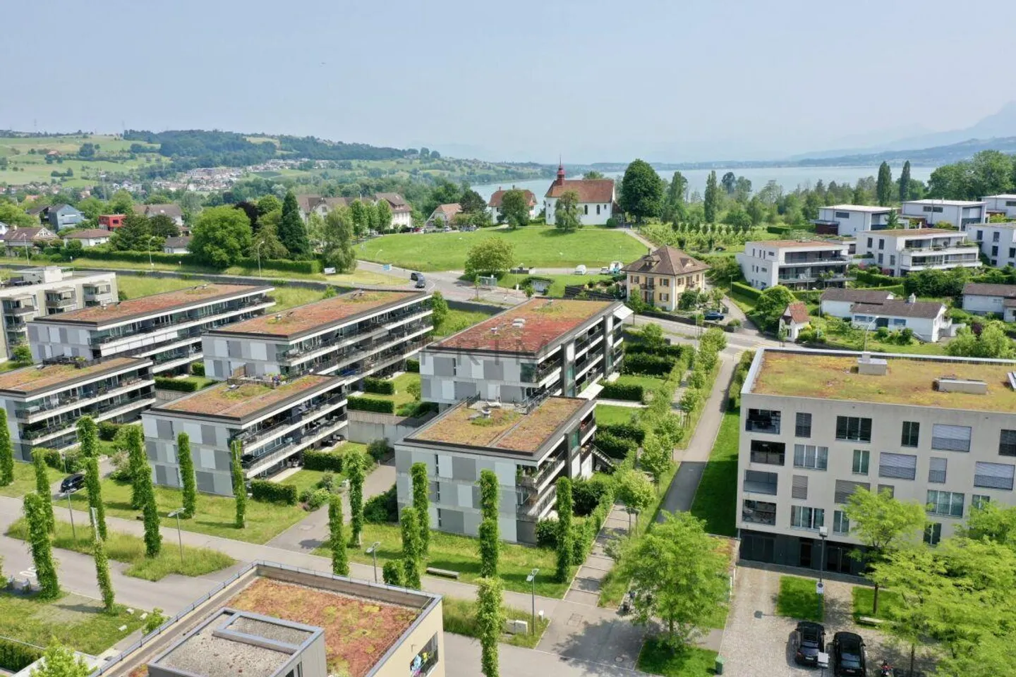 Dove i sogni abitativi diventano realtà: La tua oasi di 4,5 stanze nella migliore posizione a Sursee - Foto 1 di 14