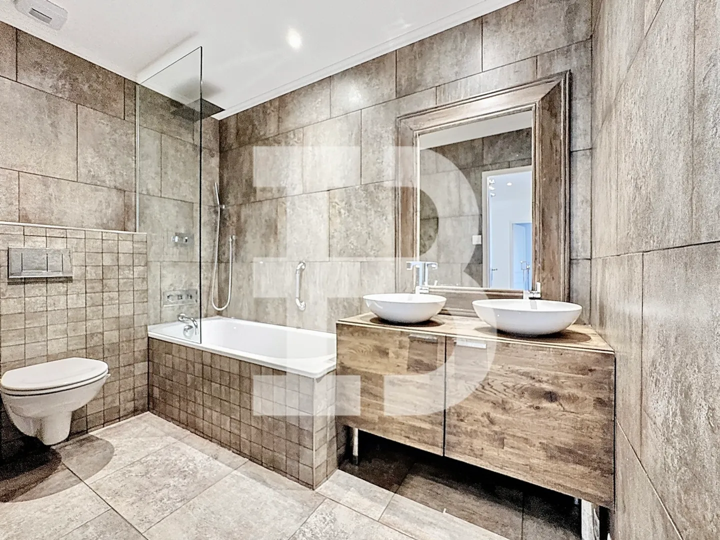 Geräumige Wohnung mit Balkon - Foto 7 von 12