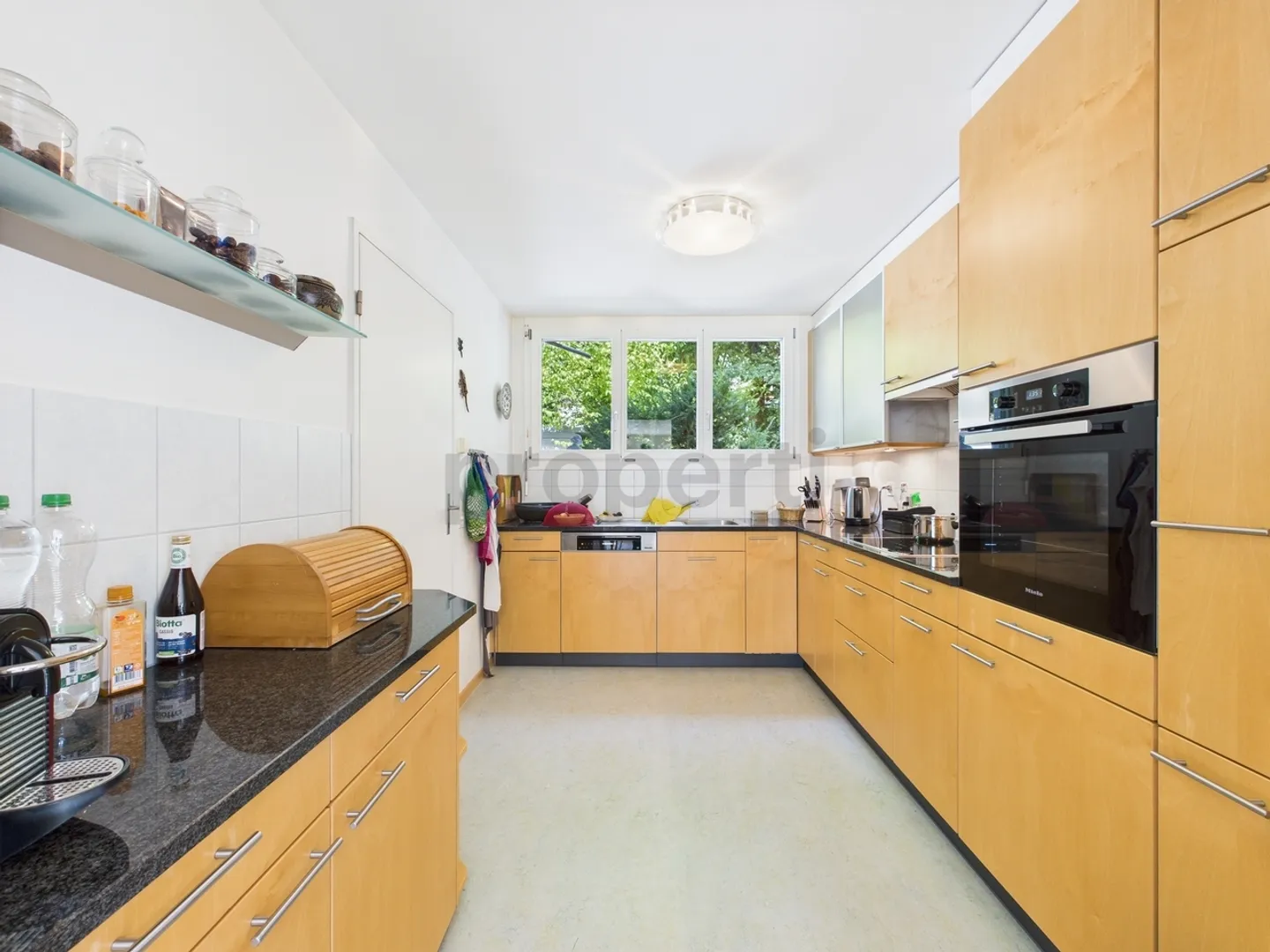 Incantevole casa angolare di 4,5 stanze con bel giardino - Foto 6 di 13