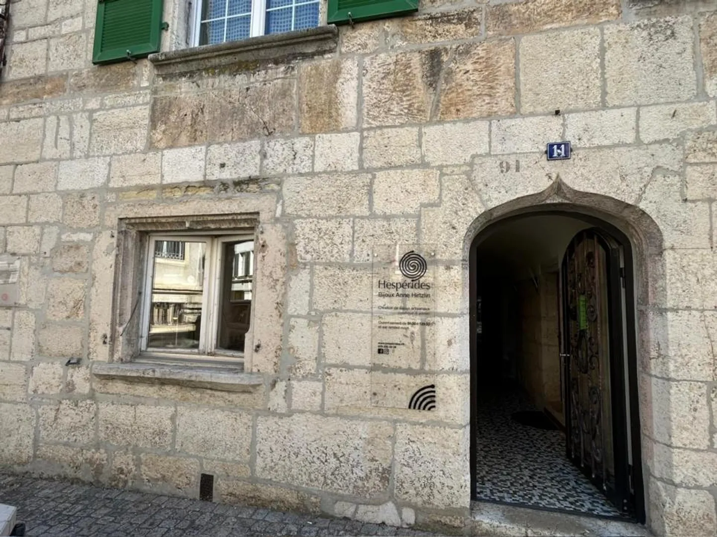Edificio residenziale in vendita - Foto 2 di 13