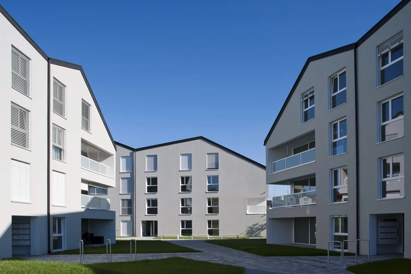 2.5 Room Apartment - Photo 4 of 5