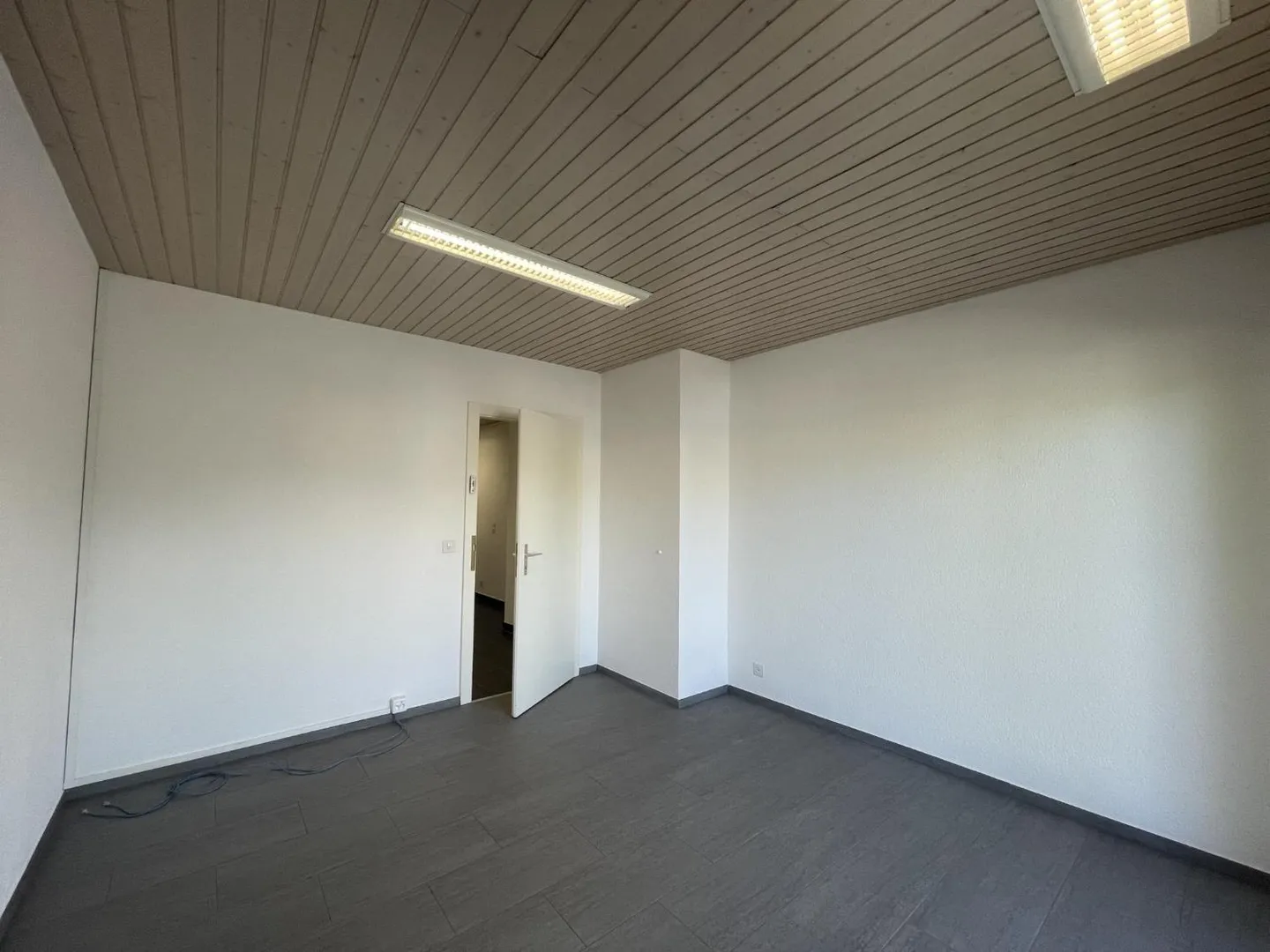 ZU VERMIETEN? BÜRO / BERUFLICHER RAUM IN BOGIS-BOSSEY - Foto 3 von 6