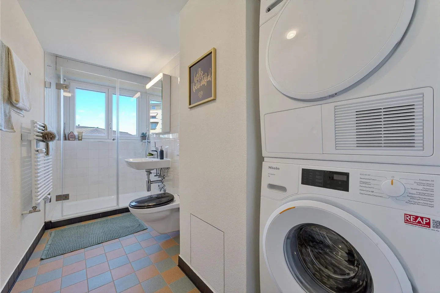 Open House mit Besichtigung der Musterwohnung: Dienstag, 13. Januar... - Foto 7 von 9