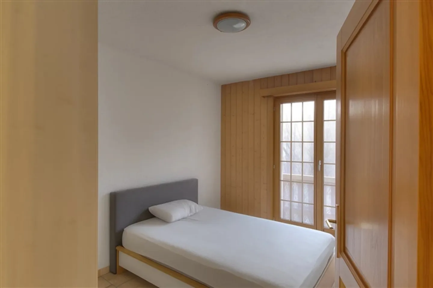 «Chalet mit 2 Wohnungen, ideal für Investoren» - Foto 4 von 16