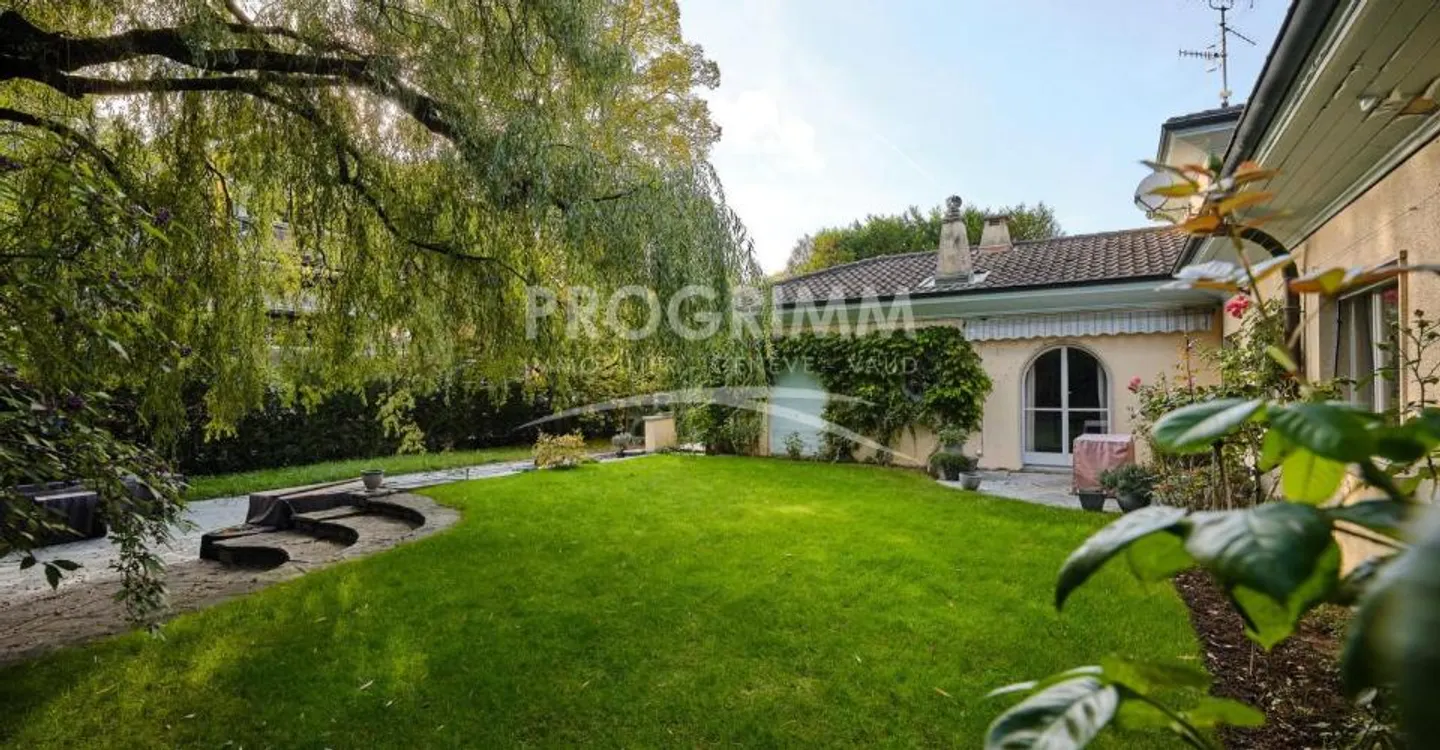 Villa Classica con Piscina - Foto 4 di 8