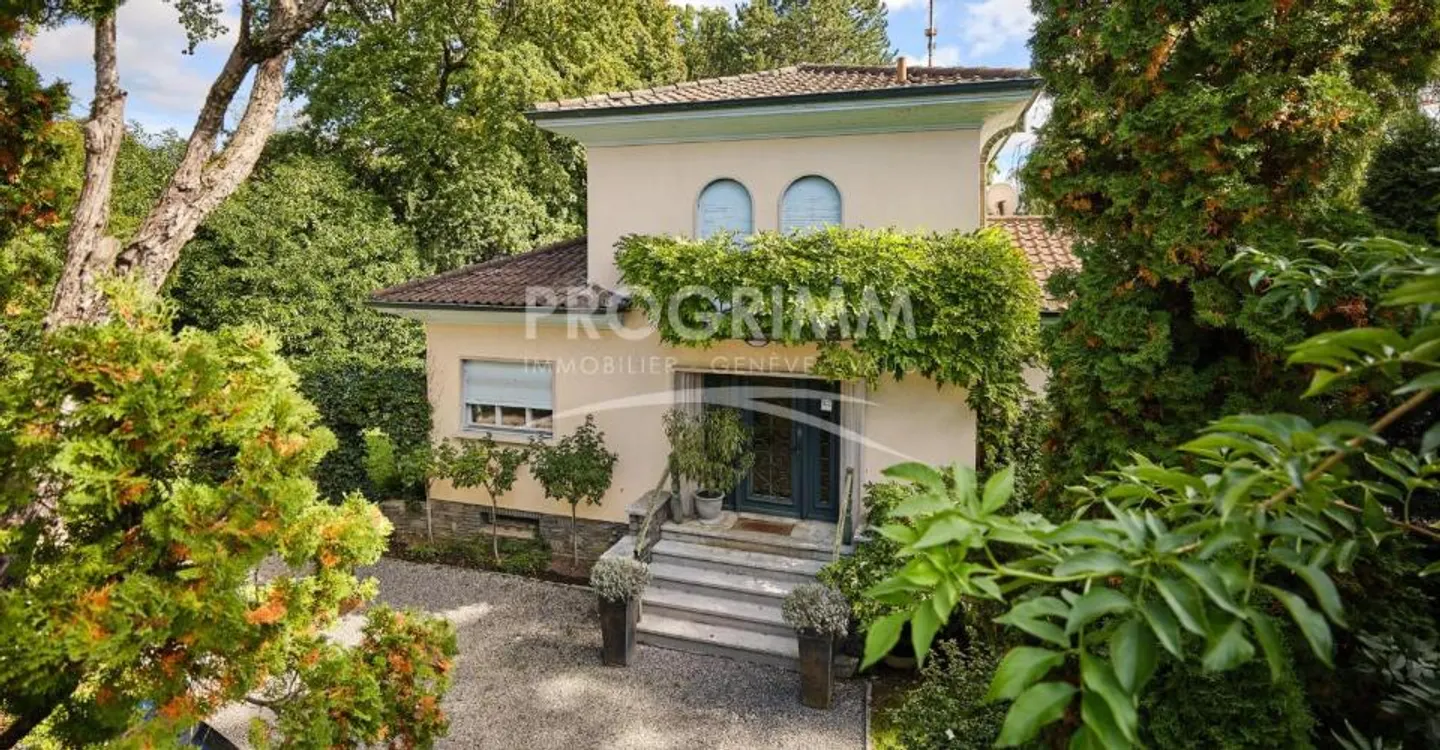 Villa Classica con Piscina - Foto 5 di 8