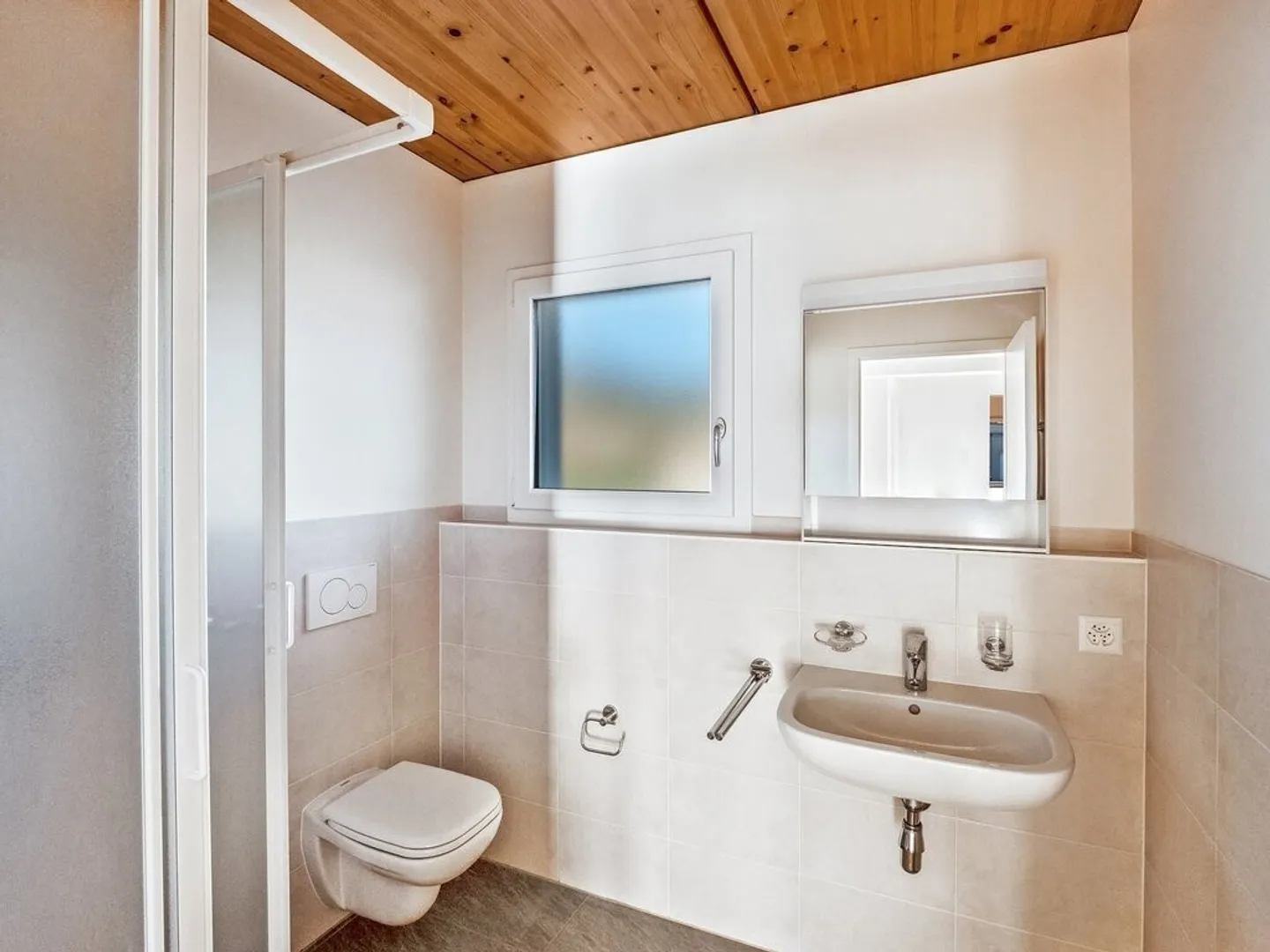 Fantastisches 3.5-Zimmer-Wohnung in der Nähe aller Dienstleistungen in Mendrisio - Foto 11 von 12