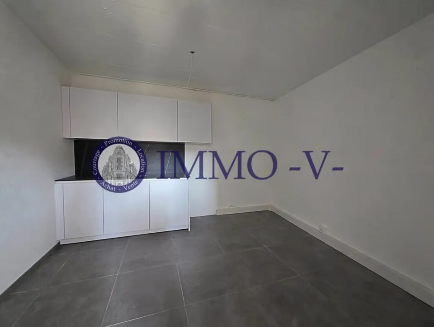 Exceptional multifunctional space for rent - Photo 3 of 6