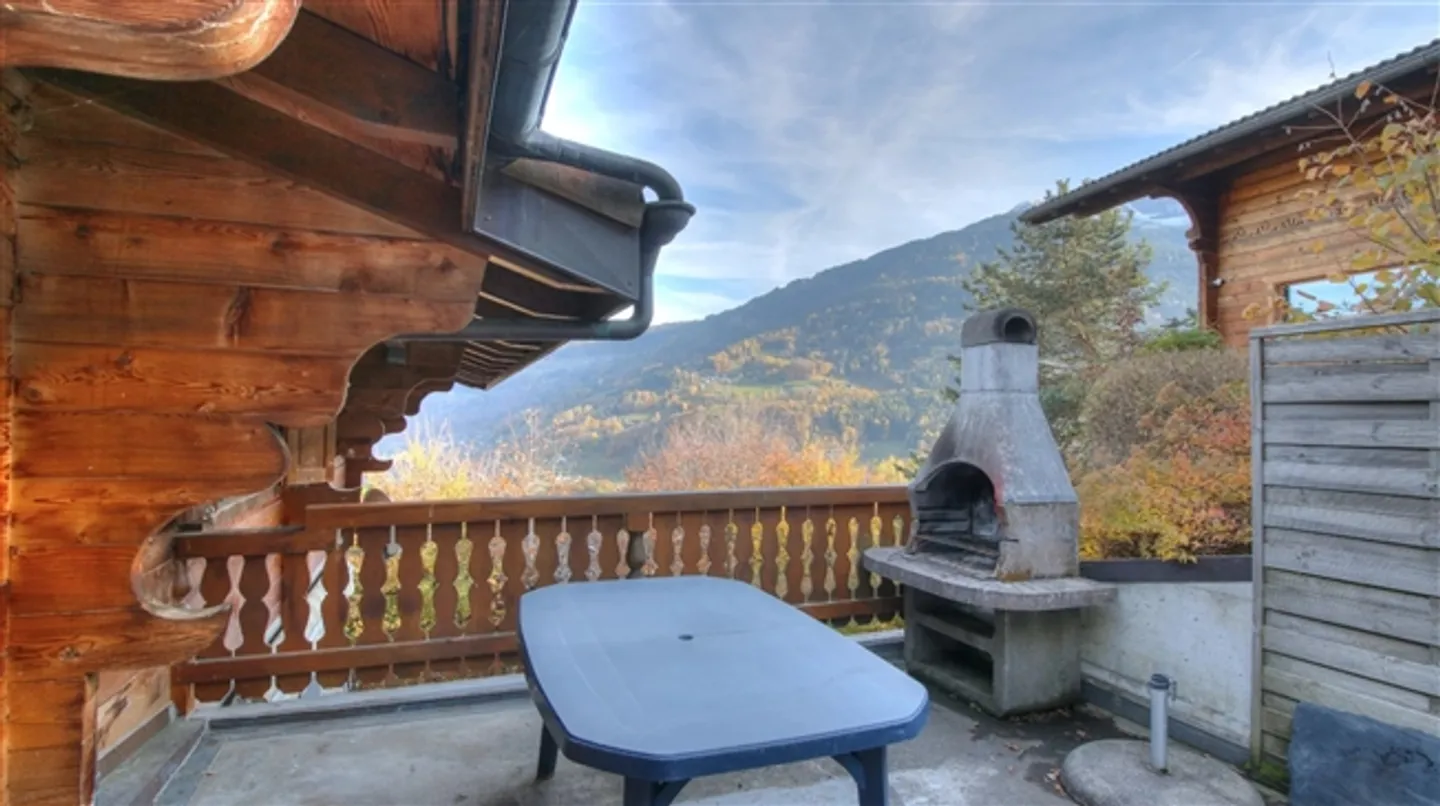 «Chalet mit 2 Wohnungen, ideal für Investoren» - Foto 15 von 16