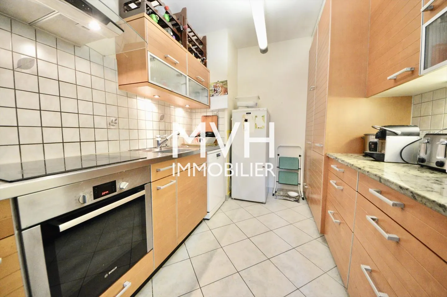 Appartamento di 4 stanze in zona tranquilla con 2 giardini e terrazza - Foto 2 di 4