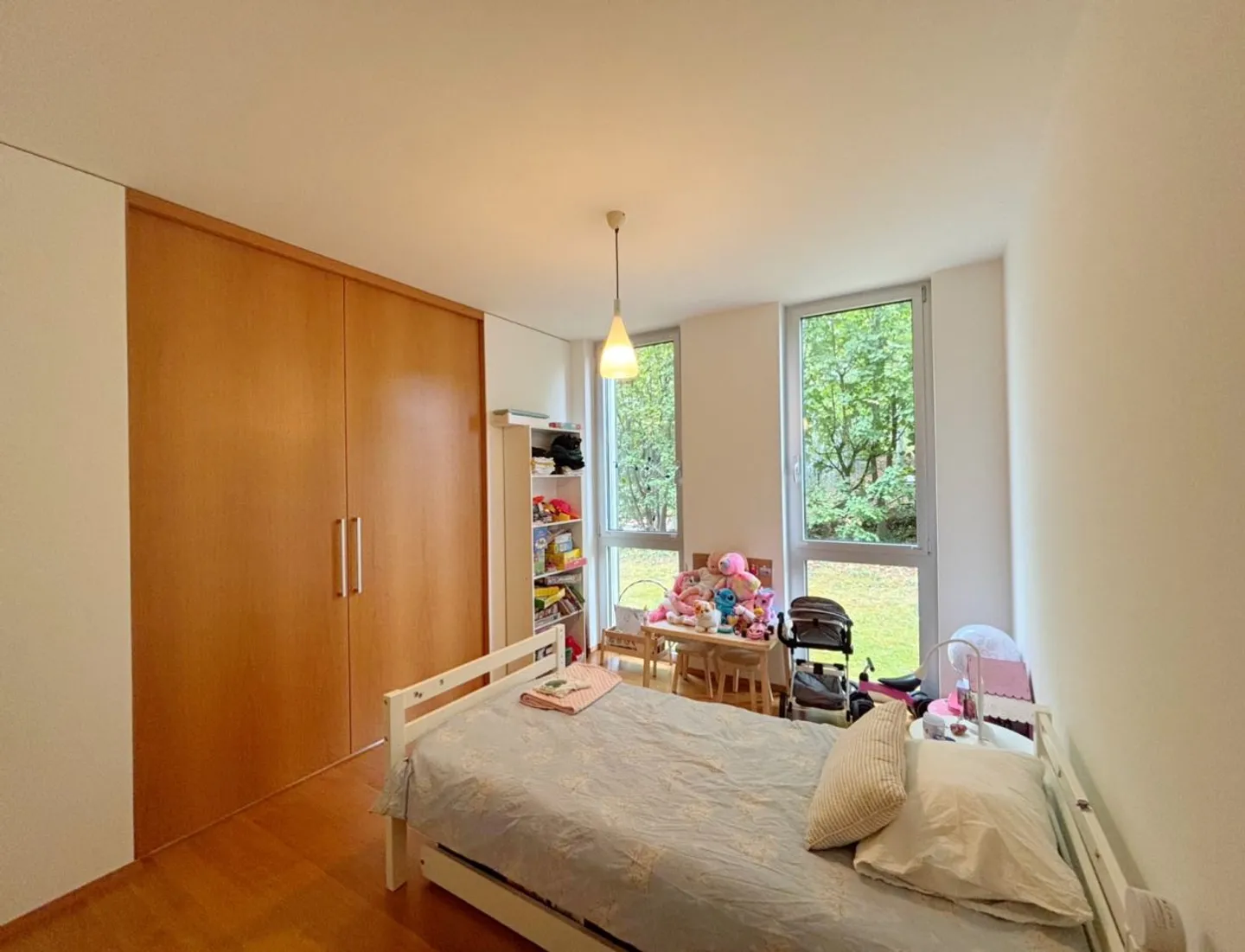 Appartement moderne de 5,5 pièces au rez-de-chaussée avec jardin et vue sur le lac à Vevey - Photo 8 sur 13