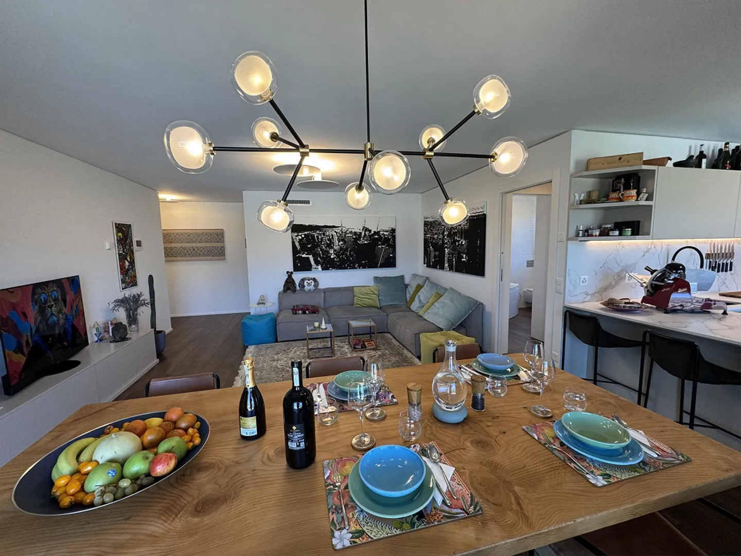 Novazzano – Penthouse moderne avec terrasses panoramiques et finitions - Photo 5 sur 11