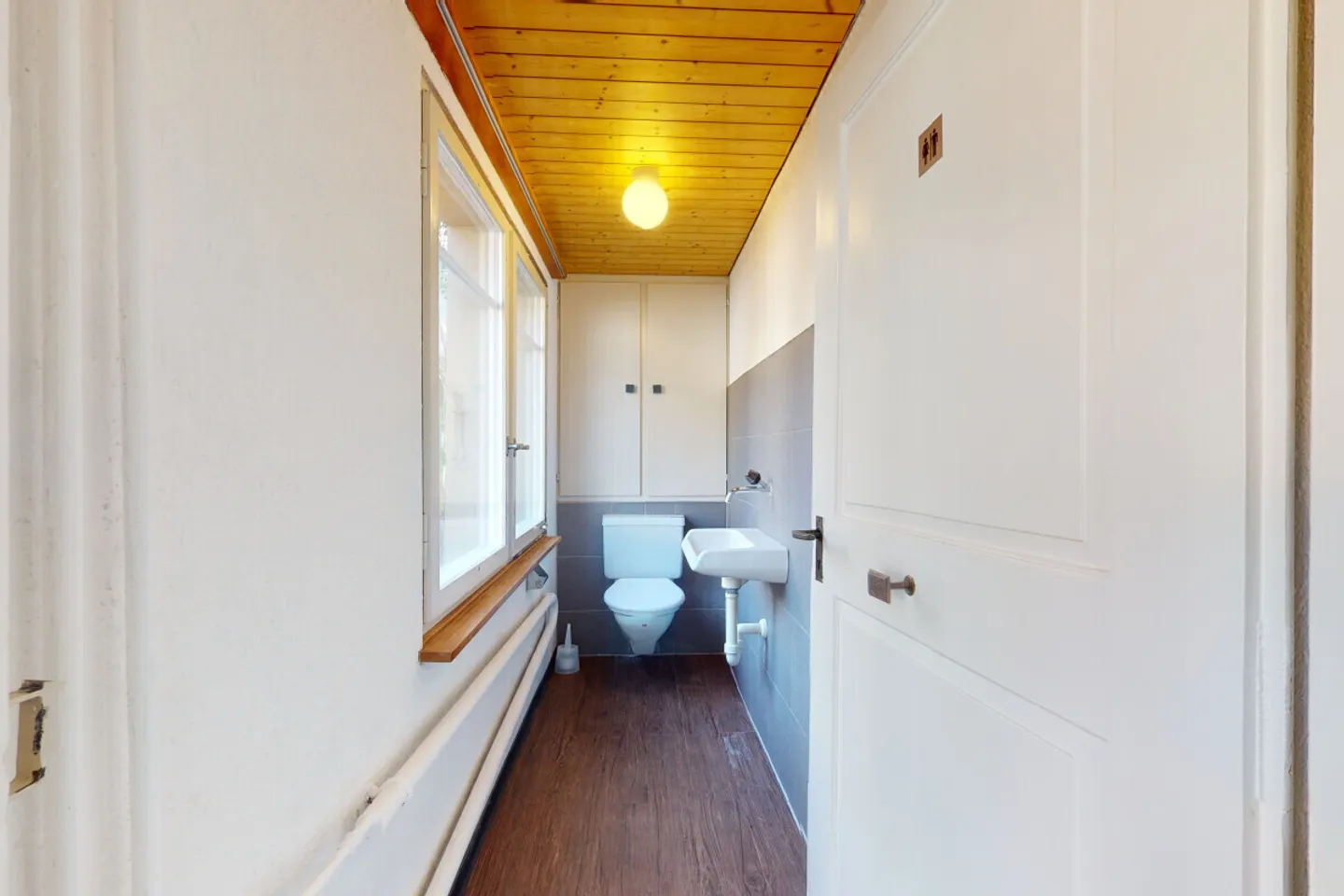 Maison multifamiliale avec espace commercial ? Central et rentable - Photo 10 sur 13