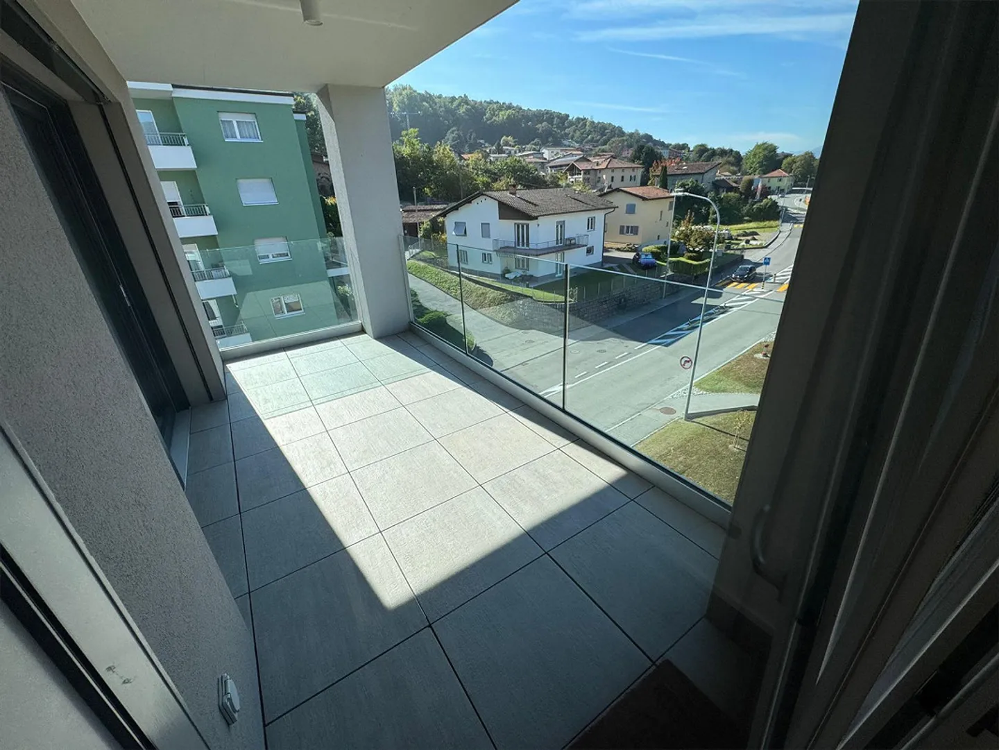 Novazzano – Penthouse moderne avec terrasses panoramiques et finitions - Photo 11 sur 11