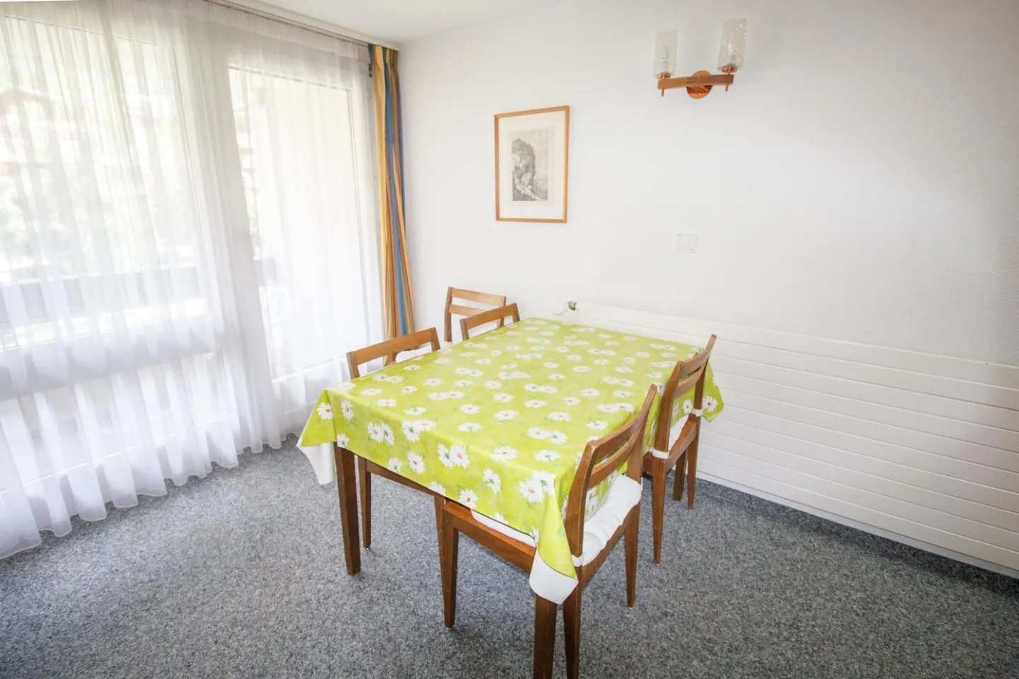 Charming Duplex Apartment - Photo 5 of 14