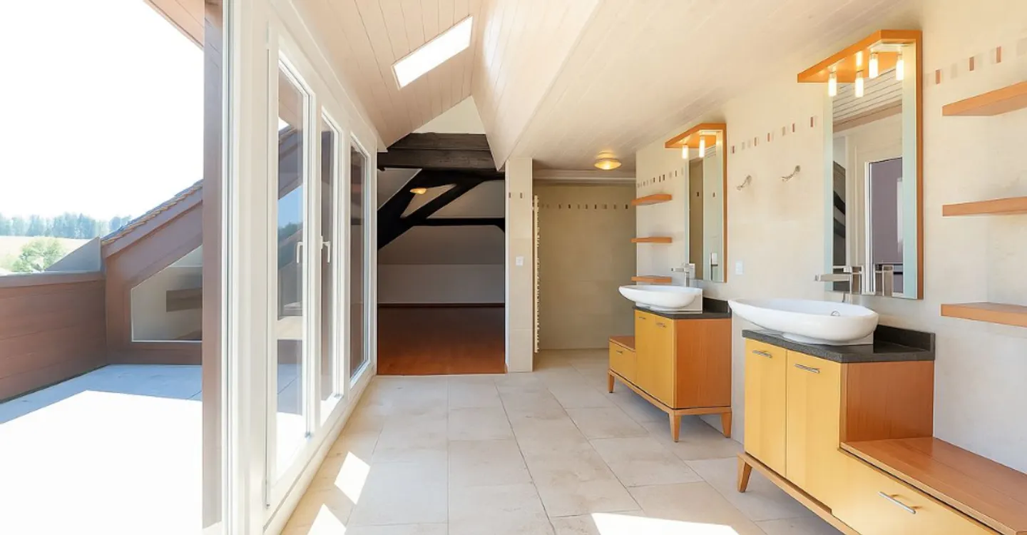House with terrace, 8.5 rooms - Photo 3 of 11