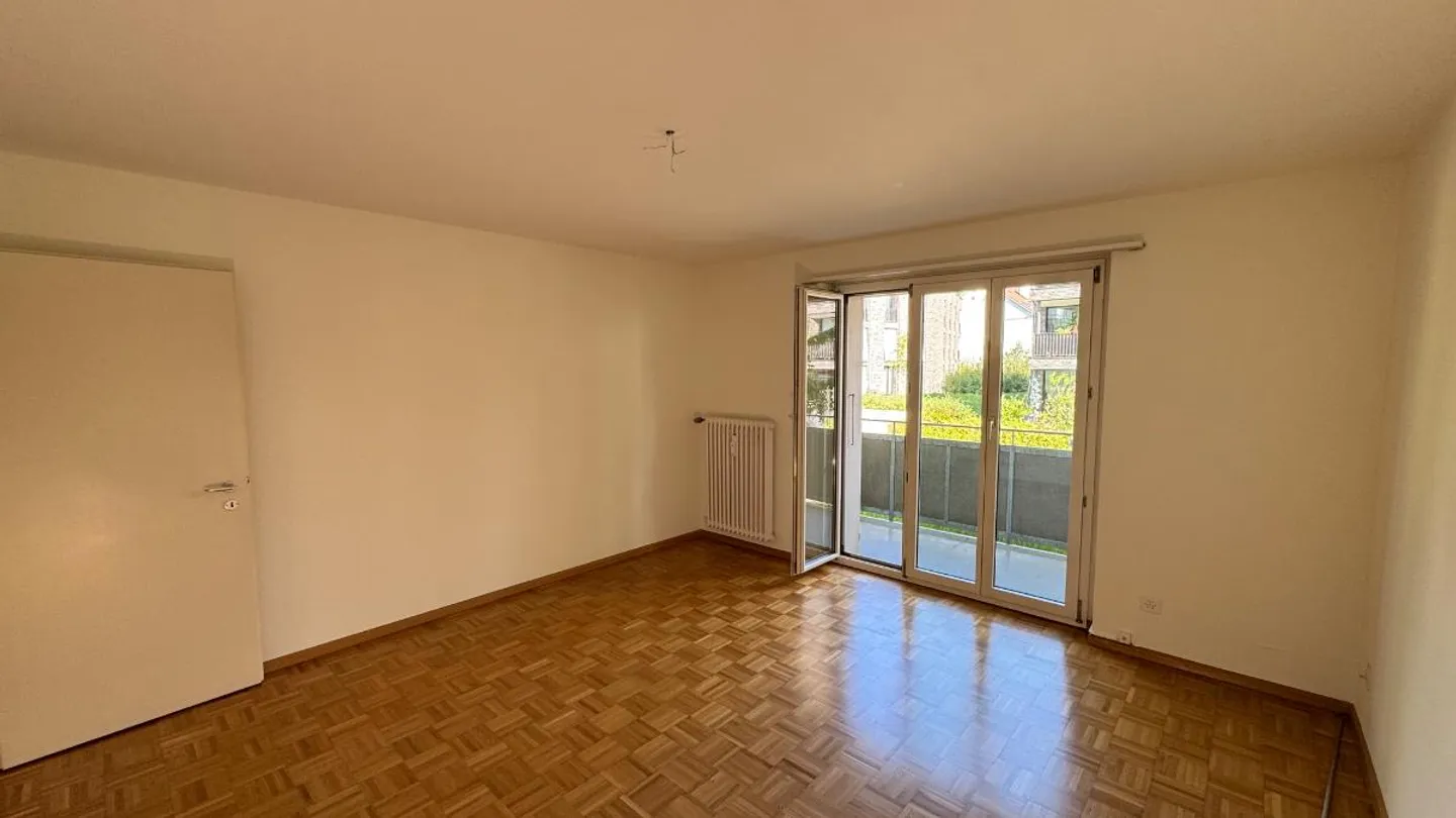Cercasi nuovo inquilino per appartamento di 3 stanze in Burenweg 23, 4127 Birsfelden - Foto 2 di 5