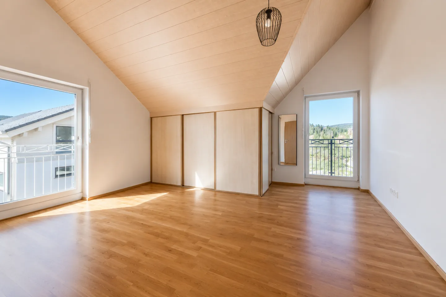 Zeitgenössische Villa mit 5,5 Zimmern, Blick auf den Jouxsee - Le Pont - Foto 4 von 10