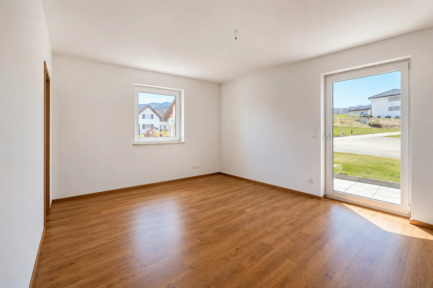 Zeitgenössische Villa mit 5,5 Zimmern, Blick auf den Jouxsee - Le Pont - Foto 6 von 10