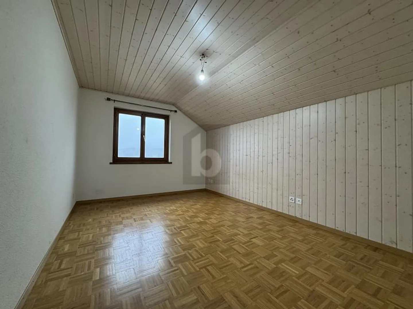 5-Zimmer Villa - Foto 5 von 6