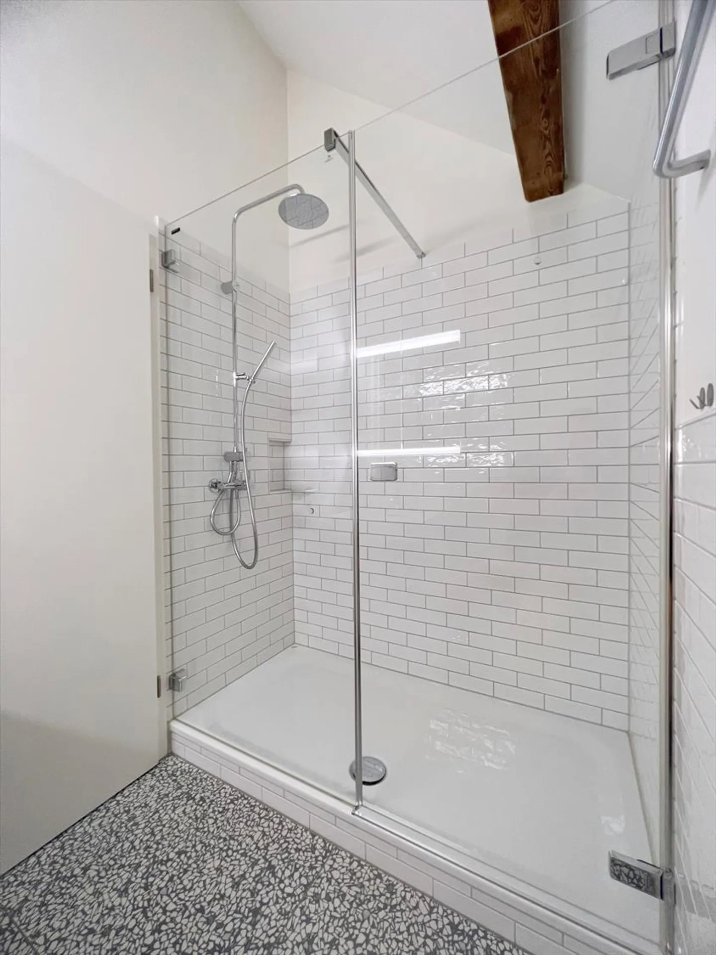 Oasi di benessere di alta qualità in una posizione residenziale di prima classe! - Foto 11 di 13